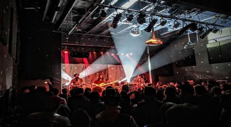 Reverb lounge - Find tickets for upcoming concerts at Reverb Lounge in Omaha, NE. Get venue details, event schedules, fan reviews, and more at Bandsintown. 
